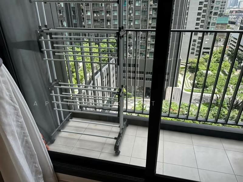 Life Asoke Hype, Bangkok, 339 Chaturathit Rd, Makkasan, Ratchathewi, Bangkok, 1 Bedroom, 40 sqm, Condo For Rent, by Aphisit Khotudon, 500472165 - DDproperty.com