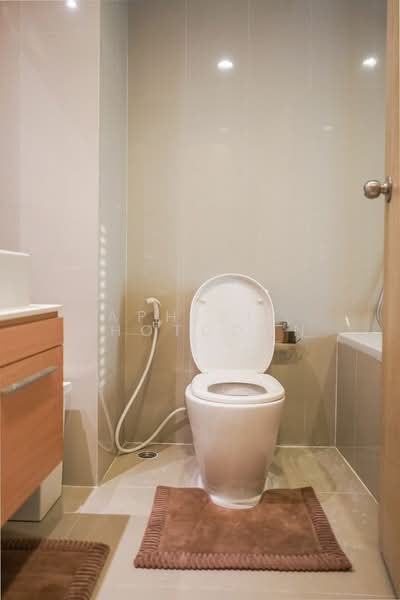 D25 Thonglor, Bangkok, 10 Soi Thonglor 25, Sukhumvit 55 Road, Khlong Tan Nua, Watthana, Bangkok, 1 Bedroom, 40 sqm, Condo For Rent, by Aphisit Khotudon, 500472193 - DDproperty.com