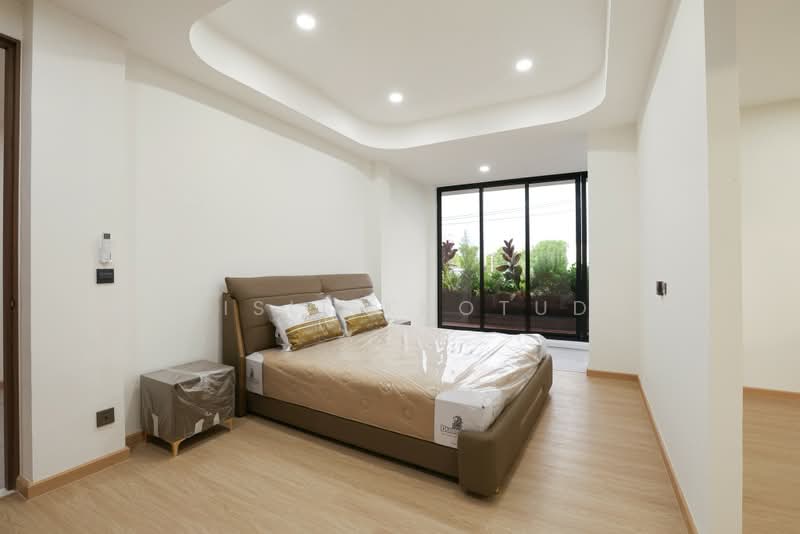 5-BR House, Bangkok, Bang Na Tai, Bang Na, Bangkok, 5 Bedrooms, 600 sqm, Single Detached House For Rent, by Aphisit Khotudon, 500472201 - DDproperty.com