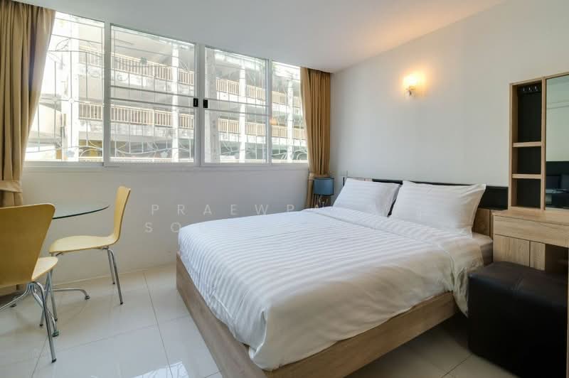 Le Vanvarothai, Bangkok, 27-2 Yommarat Alley, Silom, Bang Rak, Bangkok, 1 Bedroom, 22 sqm, Apartment For Rent, by Praewpakar Soontawong, 500472229 - DDproperty.com