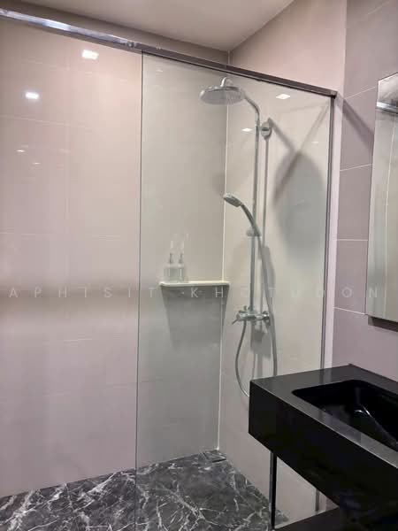 The Edge Sukhumvit 23, Bangkok, 6 Soi Sukhumvit 23, Khlongtoei Nua, Watthana, Bangkok, 3 Bedrooms, 32 sqm, Condo For Sale, by Aphisit Khotudon, 500472234 - DDproperty.com