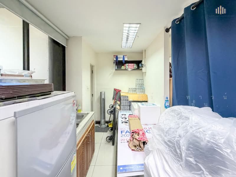 Modern Town Ekkachai 46, Bangkok, Soi Ekkachai 46, Bang Bon, Bangkok, 1 Bedroom, 47 sqm, Single Detached House For Sale, by ขายออฟฟิศโมเดิร์น ทาวน์ เอกมัย 46.52 ตร.ม ชั้น 5, 500472254 - DDproperty.com