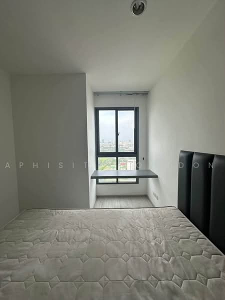 IDEO MOBI Sukhumvit Eastgate, Bangkok, 4371 Sukhumvit Road, Bang Na, Bangkok, 1 Bedroom, 30 sqm, Condo For Rent, by Aphisit Khotudon, 500472258 - DDproperty.com