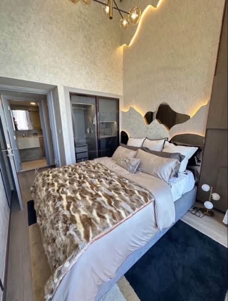 SOHO Bangkok Ratchada, Bangkok, 74 Pracha Rat Bamphen Rd, Huai Khwang, Bangkok, 2 Bedrooms, 48 sqm, Condo For Rent, by Kritaphak Khongmueang, 500472299 - DDproperty.com