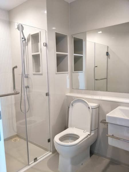 Life Ladprao, Bangkok, 992 Ladprao Road, Jom Phon, Chatuchak, Bangkok, 1 Bedroom, 29 sqm, Condo For Rent, by Praewpakar Soontawong, 500472300 - DDproperty.com