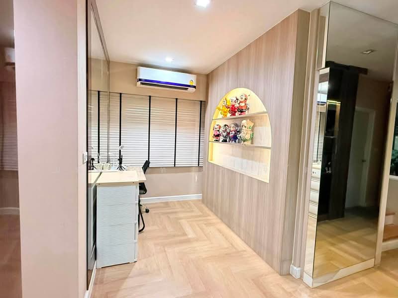 Golden Village Onnut-Pattanakan, Bangkok, Soi On Nut 65 Yak14, Prawet, Bangkok, 4 Bedrooms, 330 sqm, Single Detached House For Sale, by มนัสนันท์ สิริรุจิรัตน์, 500472301 - DDproperty.com