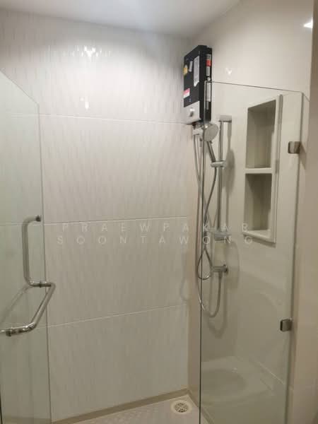 Life Ladprao, Bangkok, 992 Ladprao Road, Jom Phon, Chatuchak, Bangkok, 1 Bedroom, 29 sqm, Condo For Rent, by Praewpakar Soontawong, 500472303 - DDproperty.com
