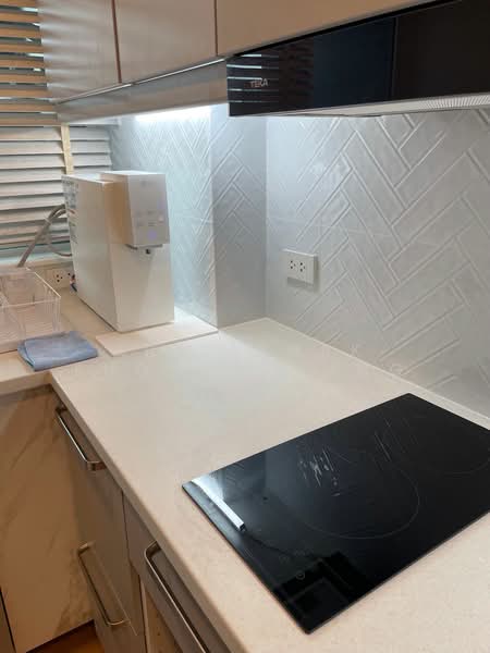 Bridge Phaholyothin 37, Bangkok, Phahon Yothin 37 Alley, Lat Yao, Chatuchak, Bangkok, 1 Bedroom, 42 sqm, Condo For Rent, by Kritaphak Khongmueang, 500472308 - DDproperty.com