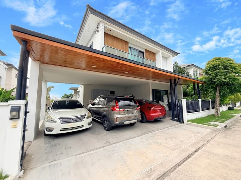 Centro Wongwaen-Chatuchot, Bangkok, Soi Wongsakon 1, Kanchanaphisek parallel Road, Sam Wa Tawan Tok, Khlong Sam Wa, Bangkok, 4 Bedrooms, 227 sqm, Single Detached House For Sale, by Punpapa Rassamee, 500472317 - DDproperty.com