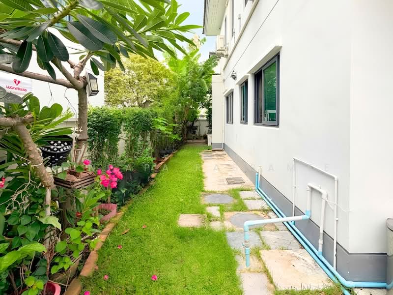 Centro Wongwaen-Chatuchot, Bangkok, Soi Wongsakon 1, Kanchanaphisek parallel Road, Sam Wa Tawan Tok, Khlong Sam Wa, Bangkok, 4 Bedrooms, 227 sqm, Single Detached House For Sale, by Punpapa Rassamee, 500472317 - DDproperty.com
