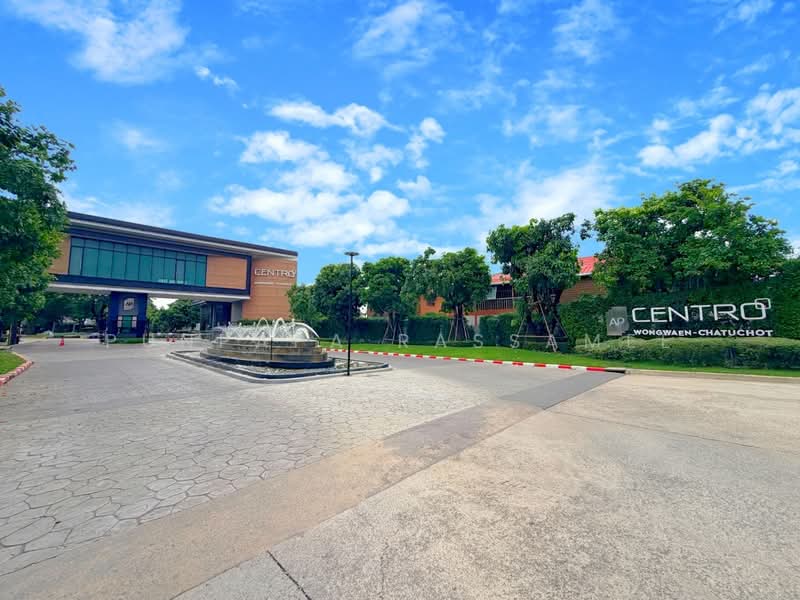 Centro Wongwaen-Chatuchot, Bangkok, Soi Wongsakon 1, Kanchanaphisek parallel Road, Sam Wa Tawan Tok, Khlong Sam Wa, Bangkok, 4 Bedrooms, 227 sqm, Single Detached House For Sale, by Punpapa Rassamee, 500472317 - DDproperty.com