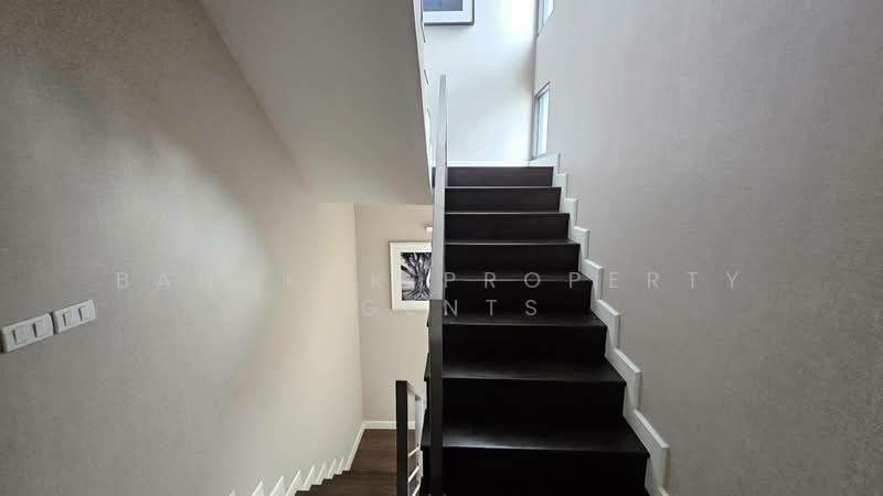 Townhouse in Ekkamai with private pool, กรุงเทพ, คลองตันเหนือ, วัฒนา, กรุงเทพ, 450 ตร.ม., ทาวน์เฮ้าส์ ให้เช่า, โดย BANGKOK PROPERTY AGENTS, 500472320 - DDproperty.com