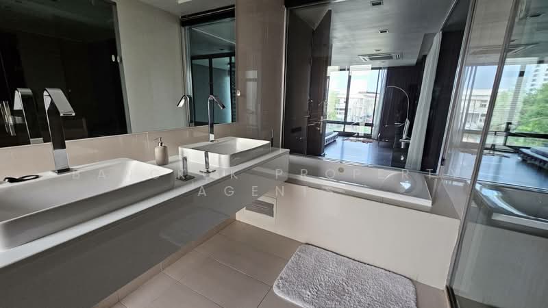 Townhouse in Ekkamai with private pool, กรุงเทพ, คลองตันเหนือ, วัฒนา, กรุงเทพ, 450 ตร.ม., ทาวน์เฮ้าส์ ให้เช่า, โดย BANGKOK PROPERTY AGENTS, 500472320 - DDproperty.com