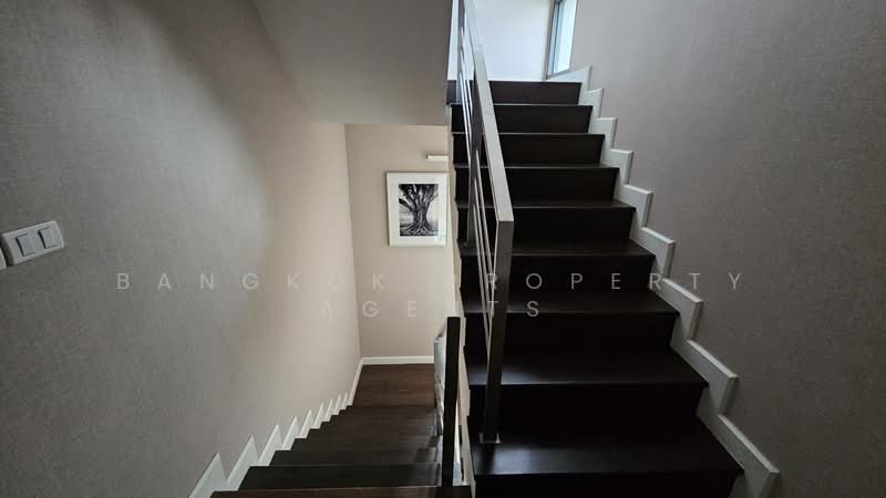 Townhouse in Ekkamai with private pool, กรุงเทพ, คลองตันเหนือ, วัฒนา, กรุงเทพ, 450 ตร.ม., ทาวน์เฮ้าส์ ให้เช่า, โดย BANGKOK PROPERTY AGENTS, 500472320 - DDproperty.com