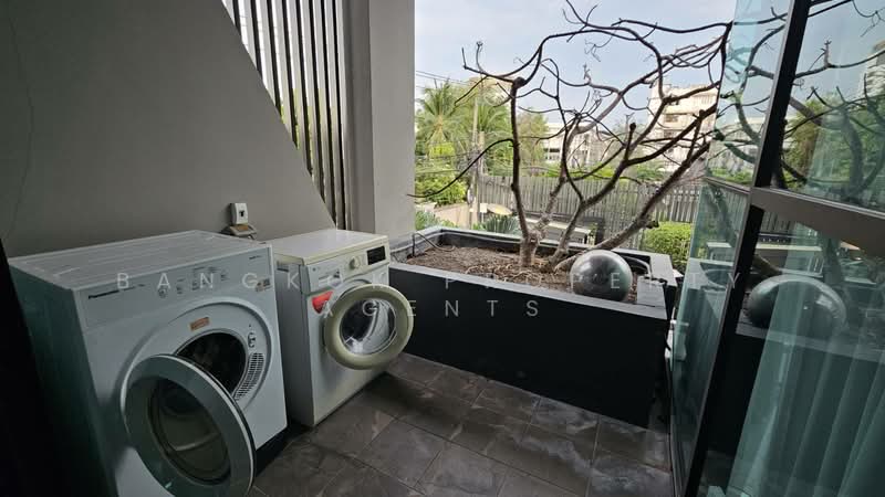 Townhouse in Ekkamai with private pool, กรุงเทพ, คลองตันเหนือ, วัฒนา, กรุงเทพ, 450 ตร.ม., ทาวน์เฮ้าส์ ให้เช่า, โดย BANGKOK PROPERTY AGENTS, 500472320 - DDproperty.com