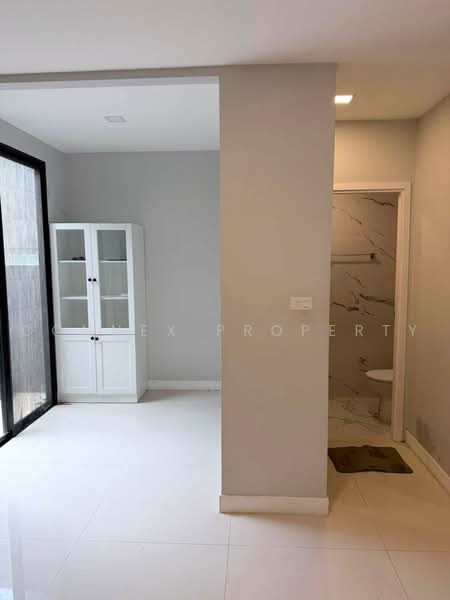 PATIO Ngamwongwan-Prachachuen, Nonthaburi, Thung Song Hong Lak Si, Tha-Sai, Muang Nonthaburi, Nonthaburi, 4 Bedrooms, 21 sqm, Townhouse For Rent, by Connex Property, 500472324 - DDproperty.com