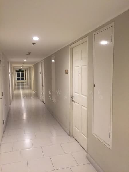U Delight @ Huai Khwang Station, Bangkok, 411 PrachaUthit road, Huai Khwang, Bangkok, 1 Bedroom, 34 sqm, Condo For Rent, by Praewpakar Soontawong, 500472339 - DDproperty.com