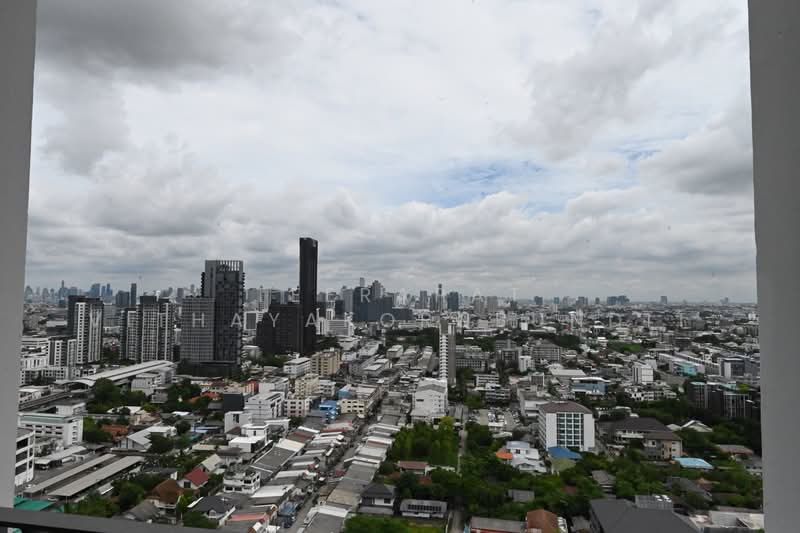 Whizdom Connect Sukhumvit, Bangkok, 1 Soi Piyibut 1, Sukhumvit Road, Bang Na, Bangkok, 1 Bedroom, 30 sqm, Condo For Rent, by Teerapat Vithayakornbundit, 500472358 - DDproperty.com