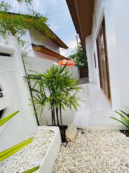 3-BR House, Prachuap Khiri Khan, Nong Kae, Hua Hin, Prachuap Khiri Khan, 3 Bedrooms, 204 sqm, Single Detached House For Sale, by Woramet Jiemdumnernkit, 500472371 - DDproperty.com