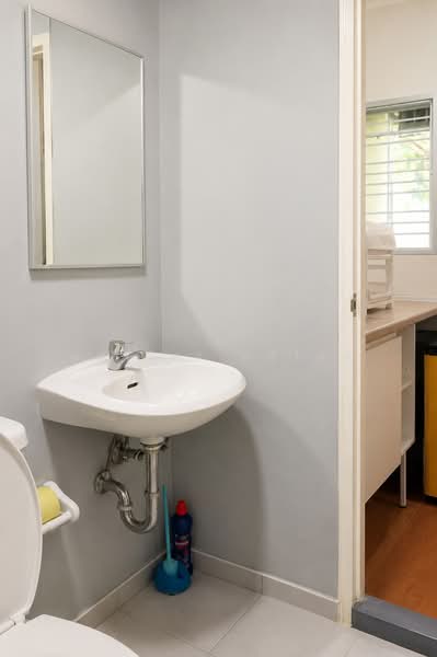 Lumpini Condo Town Chonburi-Sukhumvit, Chon Buri (Pattaya), Soi Phet Siam, Ban Suan, Muang Chon Buri, Chon Buri (Pattaya), 1 Bedroom, 21 sqm, Condo For Sale, by ชญานิศา มณีโชติ, 500472392 - DDproperty.com