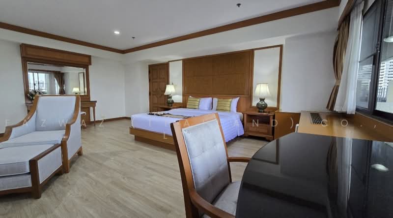 Centre Point Residence Phromphong, Bangkok, Soi Sukhumvit 39, Khlong Tan Nua, Watthana, Bangkok, 4 Bedrooms, 325 sqm, Condo For Rent, by Fazwaz (Thailand) Co., Ltd., 500472401 - DDproperty.com