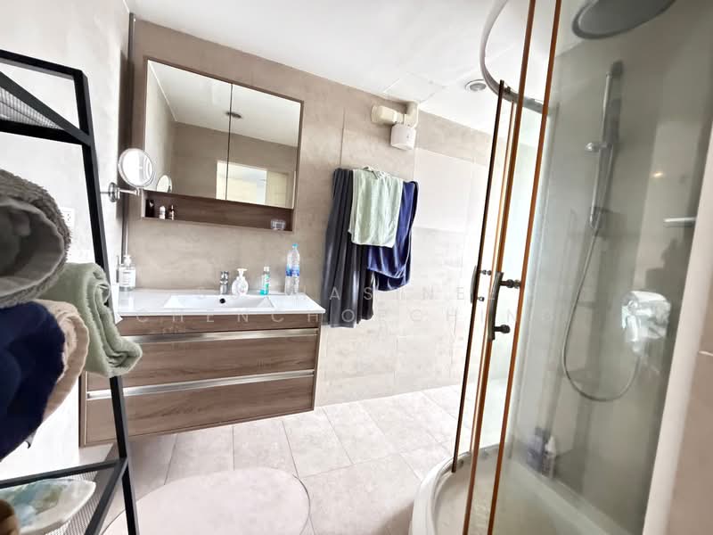 J.C. Tower, Bangkok, Soi Sukhumvit 55, Khlong Tan Nua, Watthana, Bangkok, 2 Bedrooms, 96 sqm, Condo For Sale, by Suthasinee Chenchopching, 500472407 - DDproperty.com