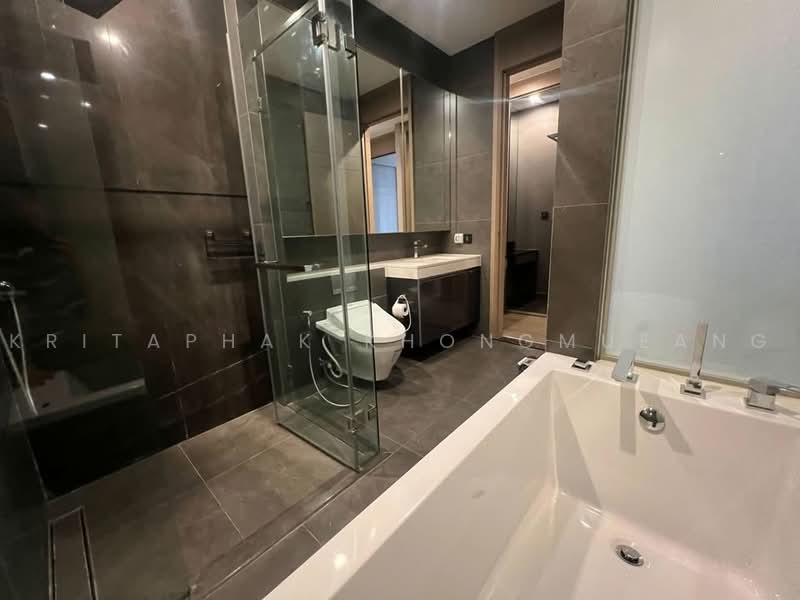 The Esse at Singha Complex, Bangkok, 1788 New Petchaburi Rd, Khlongtoei Nua, Watthana, Bangkok, 2 Bedrooms, 73 sqm, Condo For Rent, by Kritaphak Khongmueang, 500472412 - DDproperty.com