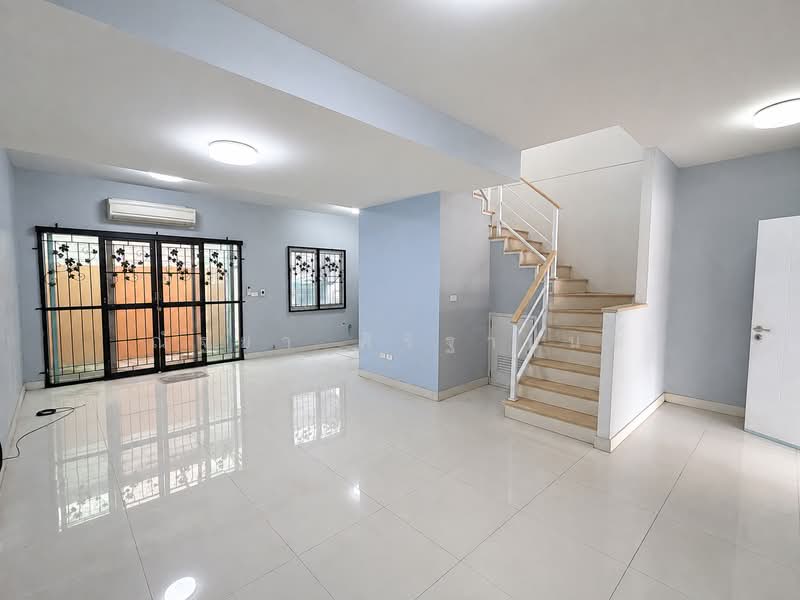 ดอนเมือง, Bangkok, เดอะคอนเนค14, Si Khan, Don Mueang, Bangkok, 3 Bedrooms, 120 sqm, Townhouse For Sale, by ณัฐยา ศิริฐานนท์, 500472415 - DDproperty.com