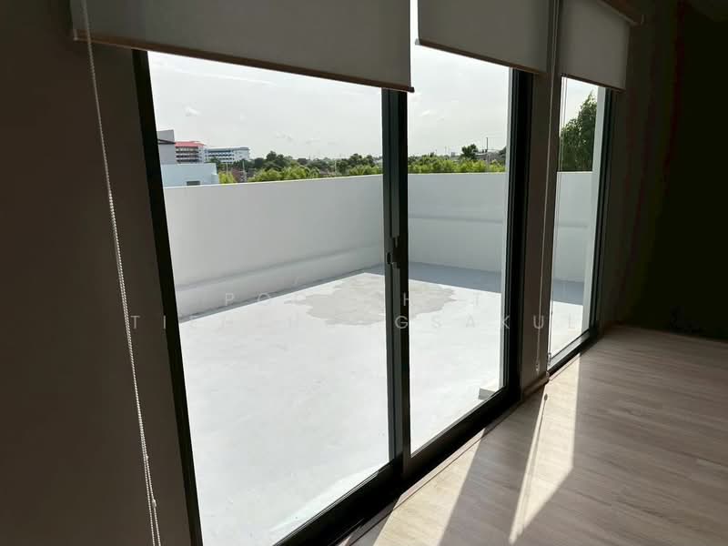 Nirvana DEFINE Krungthep Kreetha, Bangkok, Srinakarin-Romklao Road, Hua Mak, Bang Kapi, Bangkok, 3 Bedrooms, 203 sqm, Townhouse For Sale, by Poomphat Tienthongsakul, 500472429 - DDproperty.com