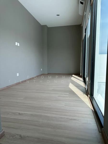 Nirvana DEFINE Krungthep Kreetha, Bangkok, Srinakarin-Romklao Road, Hua Mak, Bang Kapi, Bangkok, 3 Bedrooms, 203 sqm, Townhouse For Sale, by Poomphat Tienthongsakul, 500472429 - DDproperty.com