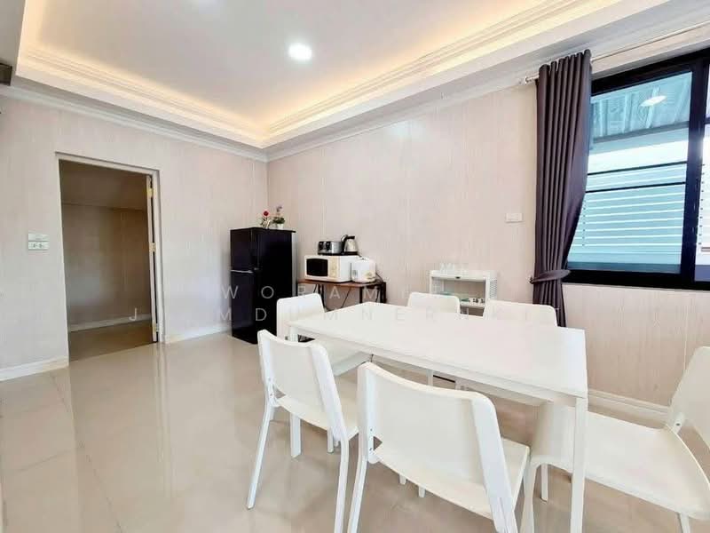 4-BR House, Prachuap Khiri Khan, Hua Hin, Prachuap Khiri Khan, 4 Bedrooms, 220 sqm, Single Detached House For Sale, by Woramet Jiemdumnernkit, 500472433 - DDproperty.com