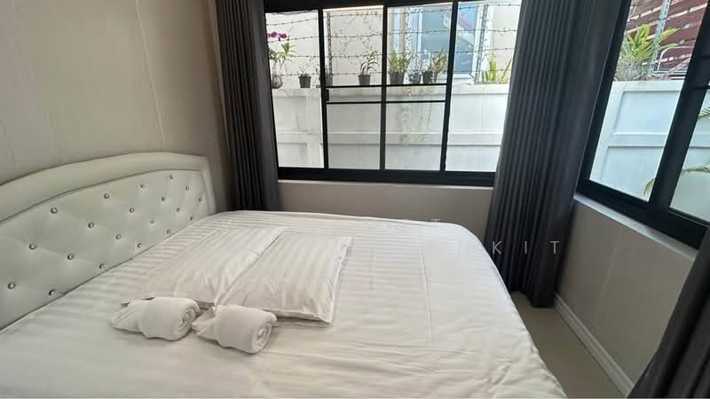 4-BR House, Prachuap Khiri Khan, Hua Hin, Prachuap Khiri Khan, 4 Bedrooms, 220 sqm, Single Detached House For Sale, by Woramet Jiemdumnernkit, 500472433 - DDproperty.com