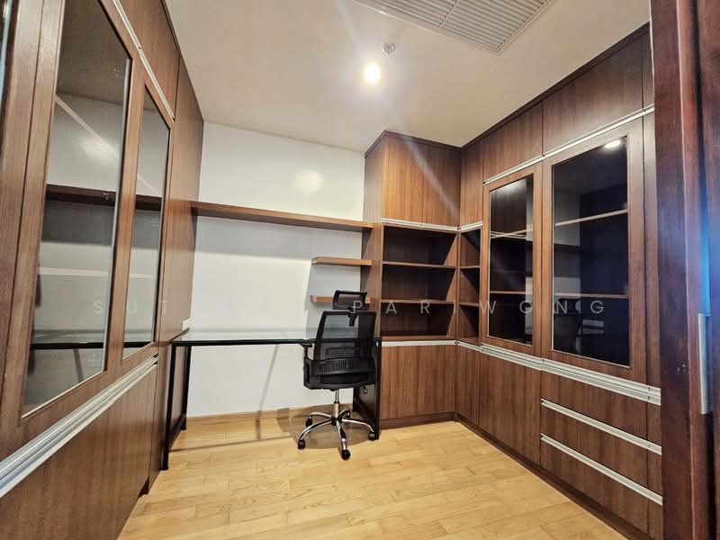 The Madison, Bangkok, Sukhumvit 41, Khlong Tan Nua, Watthana, Bangkok, 2 Bedrooms, 150 sqm, Condo For Rent, by Sutapat Pariwong, 500472441 - DDproperty.com