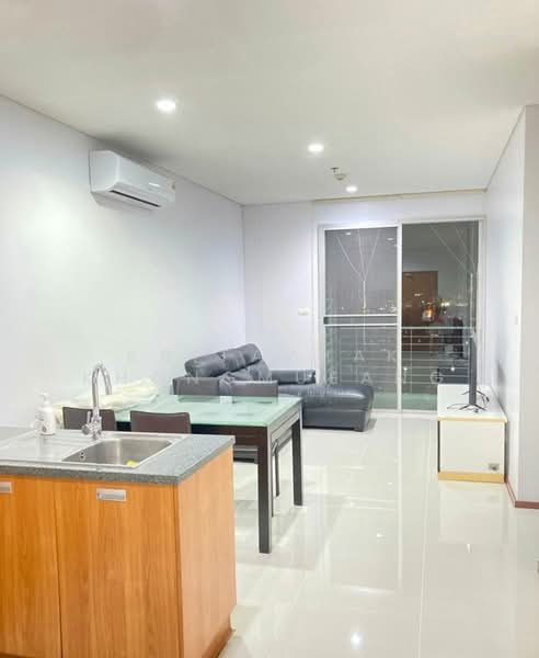 Villa Sathorn, Bangkok, 5 KrungThonBuri Road, Khlong Ton Sai, Khlong San, Bangkok, 1 Bedroom, 55 sqm, Condo For Rent, by Kritaphak Khongmueang, 500472443 - DDproperty.com