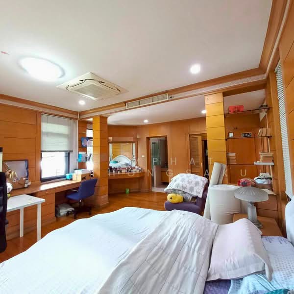 undefined, Bangkok, Bang Chun, Khlong Sam Wa, Bangkok, 4 Bedrooms, 980 sqm, Single Detached House For Sale, by Poomphat Tienthongsakul, 500472460 - DDproperty.com