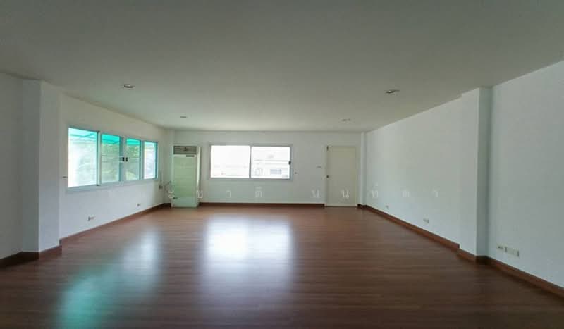 Garden Home Village, Pathum Thani, Khu Khot, Lam Luk Ka, Pathum Thani, , 124 sqm, Shophouse For Sale, by ชนะชาติ นนท์ตา, 500472471 - DDproperty.com