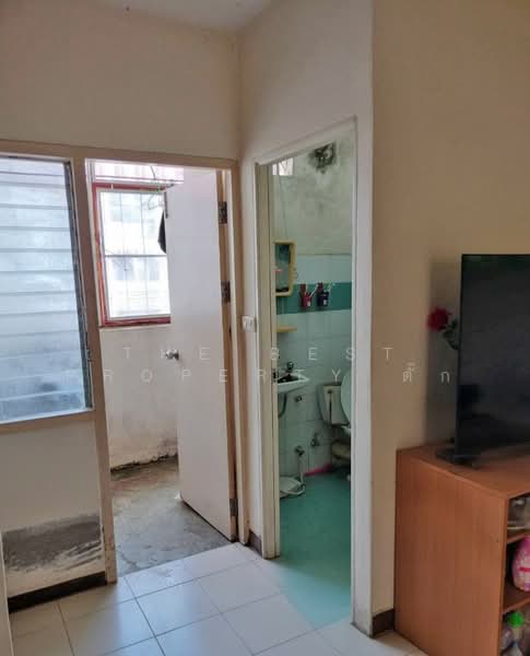 Baan Ua-Athorn Muangmai Bangphli, Samut Prakan, Soi Kan Kheha Chumchon Bang Phli 2 3, Bang Sao Thong, Samut Prakan, 1 Bedroom, 32 sqm, Condo For Sale, by The Best Property ตั๊ก, 500472472 - DDproperty.com
