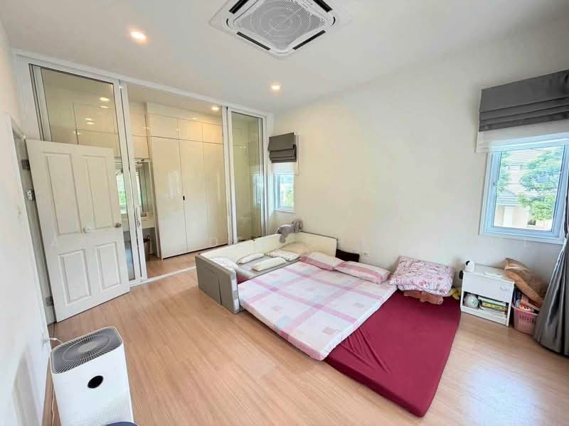 A house for rent near Bo-Sang Handicrafts Centre, Chiang Mai Rental Price: 40,000THB/month No.13H738, Chiang Mai, San Ton Pao, San Kamphaeng, Chiang Mai, 3 Bedrooms, 150 sqm, Single Detached House For Rent, by Baandeedee Chiangmai, 500472492 - DDproperty.com