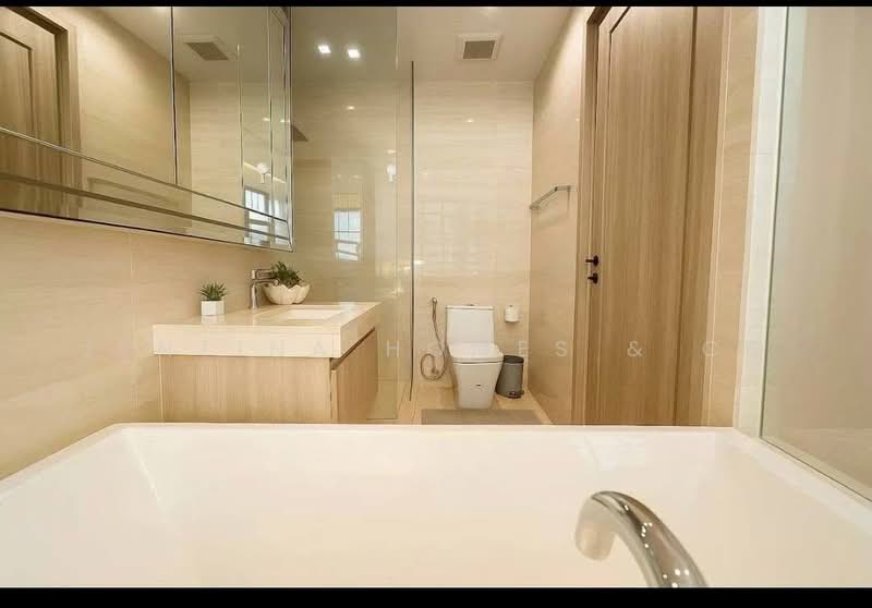 The XXXIX By Sansiri, Bangkok, 300 Soi Sukhumvit 39, Khlong Tan Nua, Watthana, Bangkok, 1 Bedroom, 55 sqm, Condo For Rent, by Jentina Homes & Co, 500472498 - DDproperty.com