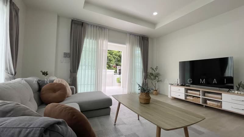 A house for rent near Tonkla School, Chiang Mai Rental Price: 55,000 THB/month Property ID: No.5H679, Chiang Mai, San Phi Sua, Muang Chiang Mai, Chiang Mai, 5 Bedrooms, 255 sqm, Single Detached House For Rent, by Baandeedee Chiangmai, 500472529 - DDproperty.com