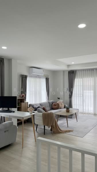 A house for rent near Tonkla School, Chiang Mai Rental Price: 55,000 THB/month Property ID: No.5H679, Chiang Mai, San Phi Sua, Muang Chiang Mai, Chiang Mai, 5 Bedrooms, 255 sqm, Single Detached House For Rent, by Baandeedee Chiangmai, 500472529 - DDproperty.com
