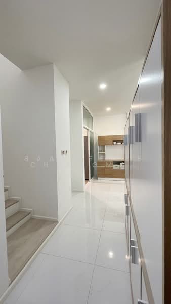 A house for rent near Tonkla School, Chiang Mai Rental Price: 55,000 THB/month Property ID: No.5H679, Chiang Mai, San Phi Sua, Muang Chiang Mai, Chiang Mai, 5 Bedrooms, 255 sqm, Single Detached House For Rent, by Baandeedee Chiangmai, 500472529 - DDproperty.com