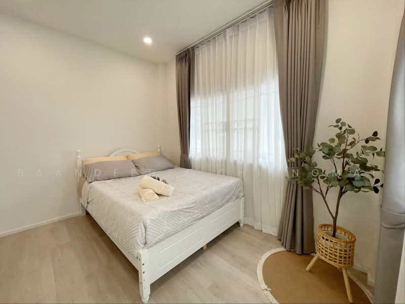A house for rent near Tonkla School, Chiang Mai Rental Price: 55,000 THB/month Property ID: No.5H679, Chiang Mai, San Phi Sua, Muang Chiang Mai, Chiang Mai, 5 Bedrooms, 255 sqm, Single Detached House For Rent, by Baandeedee Chiangmai, 500472529 - DDproperty.com