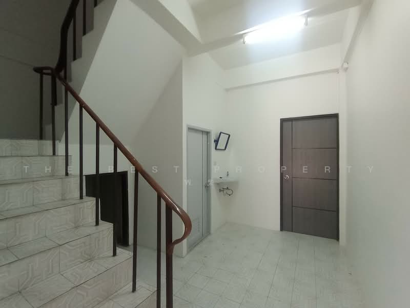 ทาวน์เฮ้าส์บ้านใต้ กาญจนบุรี, Kanchanaburi, Ban-Tai, Muang Kanchanaburi, Kanchanaburi, 2 Bedrooms, 150 sqm, Townhouse For Sale, by The Best Property พร, 500472536 - DDproperty.com