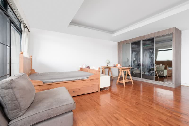 Lakeshore West Condominium Nichada Thani, Nonthaburi, Bang Talat, Pak Kret, Nonthaburi, 4 Bedrooms, 418 sqm, Condo For Sale, by Rynnrima Khankaew, 500472538 - DDproperty.com