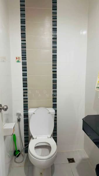 Townhome for rent near CentralPlaza Chiangmai Airport, Rental Price: 13,000 THB / month No.9H1088, Chiang Mai, Pa Daet, Muang Chiang Mai, Chiang Mai, 2 Bedrooms, 110 sqm, Townhouse For Rent, by Baandeedee Chiangmai, 500472541 - DDproperty.com
