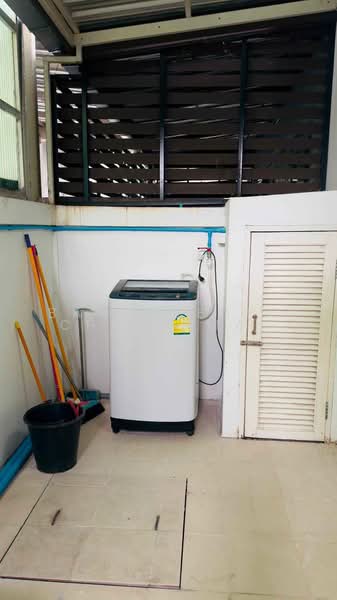 Townhome for rent near CentralPlaza Chiangmai Airport, Rental Price: 13,000 THB / month No.9H1088, Chiang Mai, Pa Daet, Muang Chiang Mai, Chiang Mai, 2 Bedrooms, 110 sqm, Townhouse For Rent, by Baandeedee Chiangmai, 500472541 - DDproperty.com