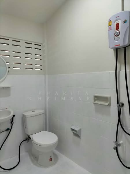 Newly renovated Townhouse, Chiang Mai, San Na Moeng, San Sai, Chiang Mai, 2 Bedrooms, 78 sqm, Townhouse For Sale, by Pharita Chaimanee, 500472543 - DDproperty.com