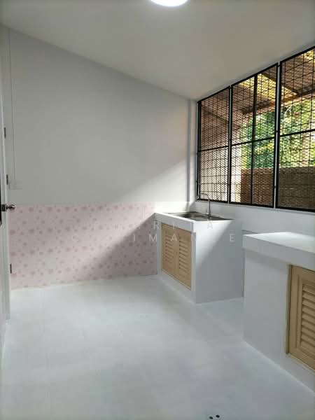 Newly renovated Townhouse, Chiang Mai, San Na Moeng, San Sai, Chiang Mai, 2 Bedrooms, 78 sqm, Townhouse For Sale, by Pharita Chaimanee, 500472543 - DDproperty.com