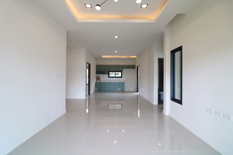 ขายบ้านใหม่ 3 ห้องนอน 2 ห้องน้ำ แปลงมุม หนองบัวลำภู, หนองบัวลำภู, หนองบัว, เมืองหนองบัวลำภู, หนองบัวลำภู, 110 ตร.ม., บ้านเดี่ยว ขาย, โดย วีรภัทรา ดาร์เปอร์, 500472557 - DDproperty.com